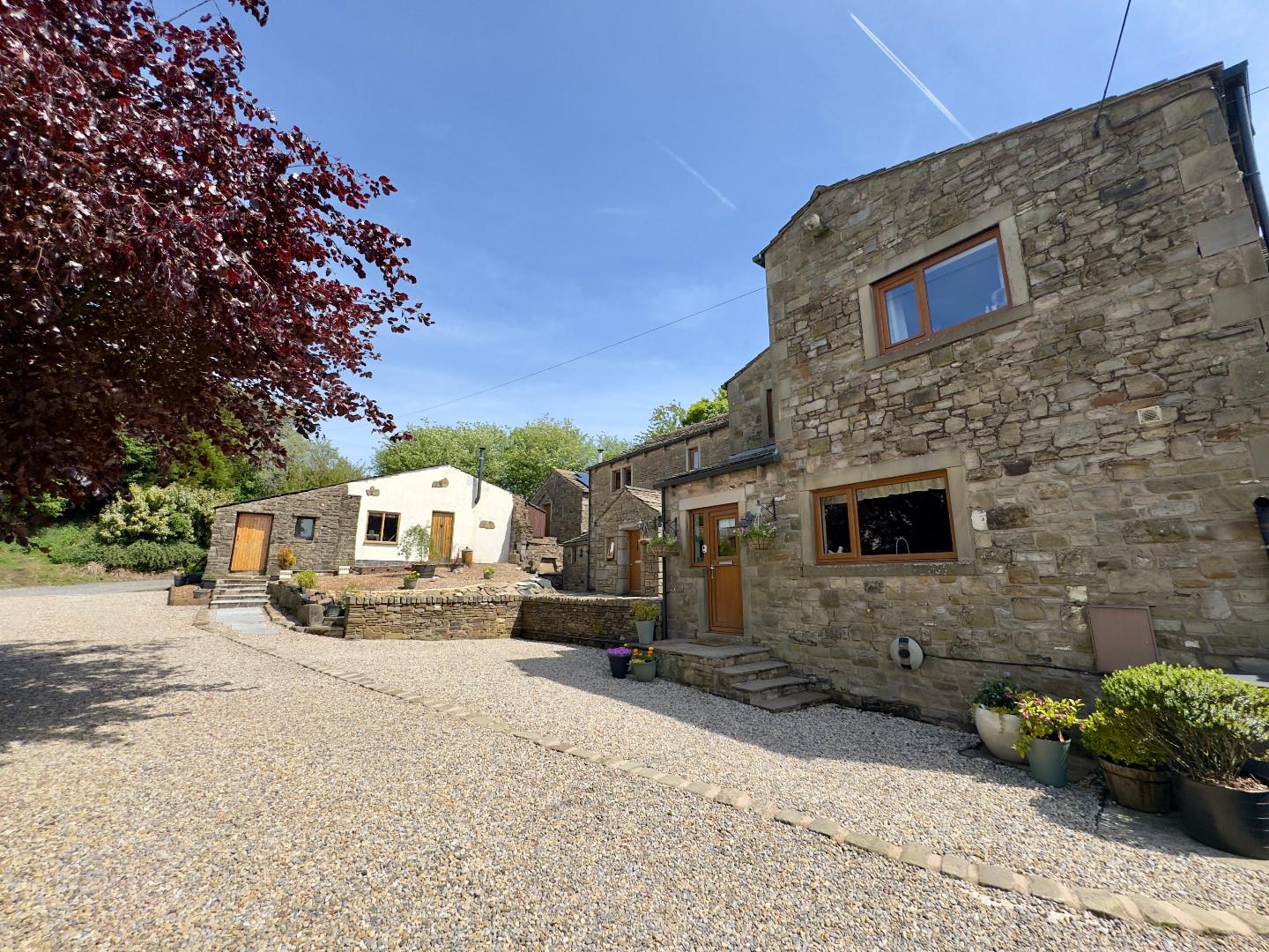 Higher Ridehalgh Farm Image