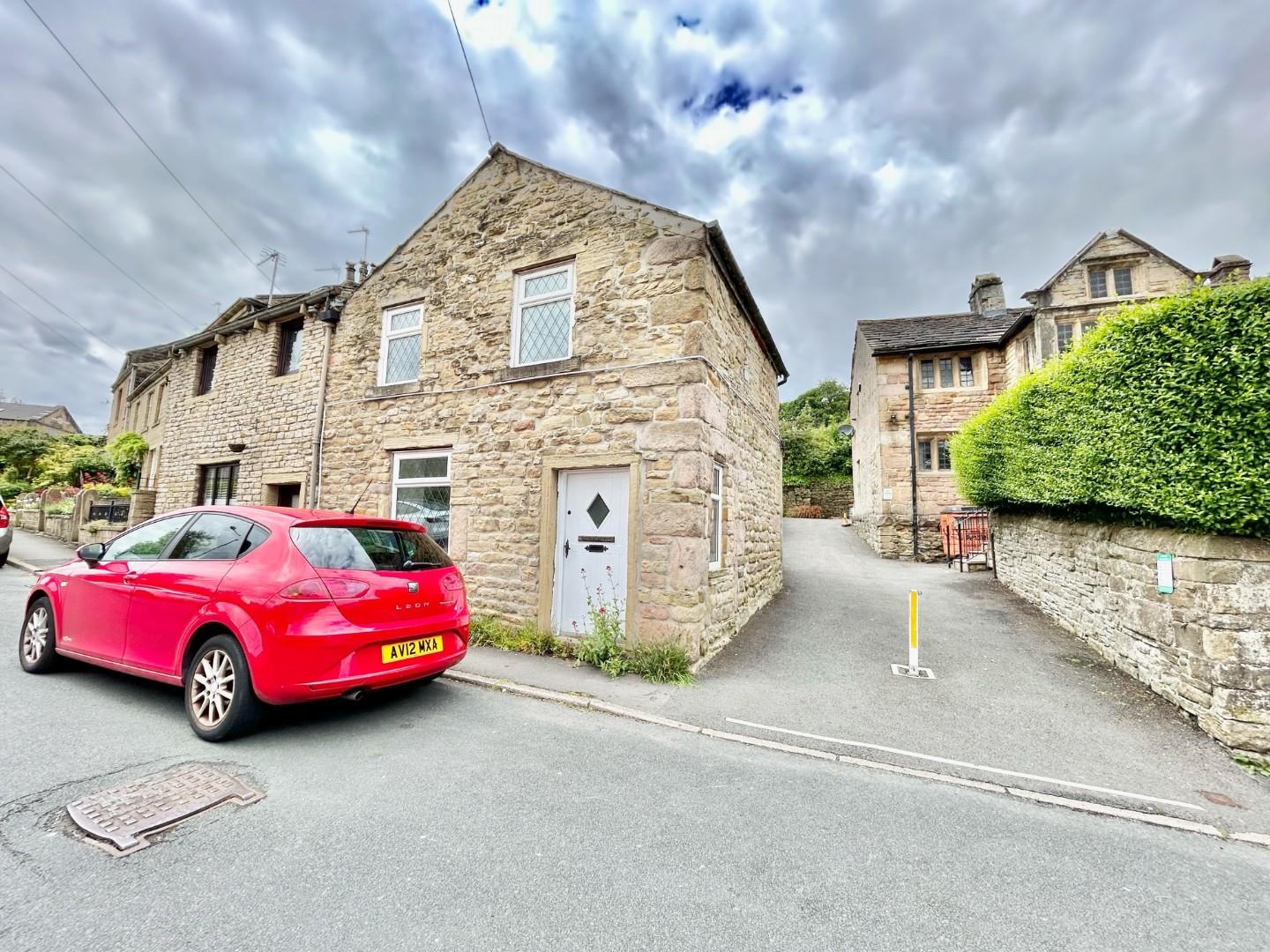 Fleece Cottage Image